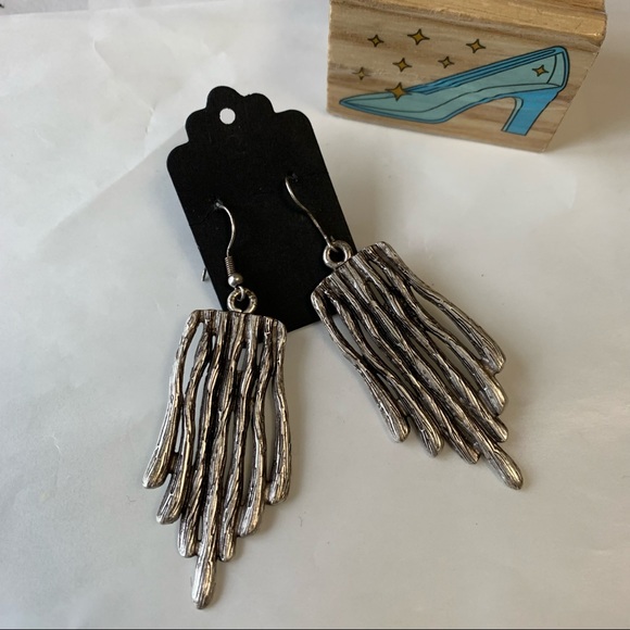 Vintage Boho Drop Rare Earrings - Picture 3 of 6